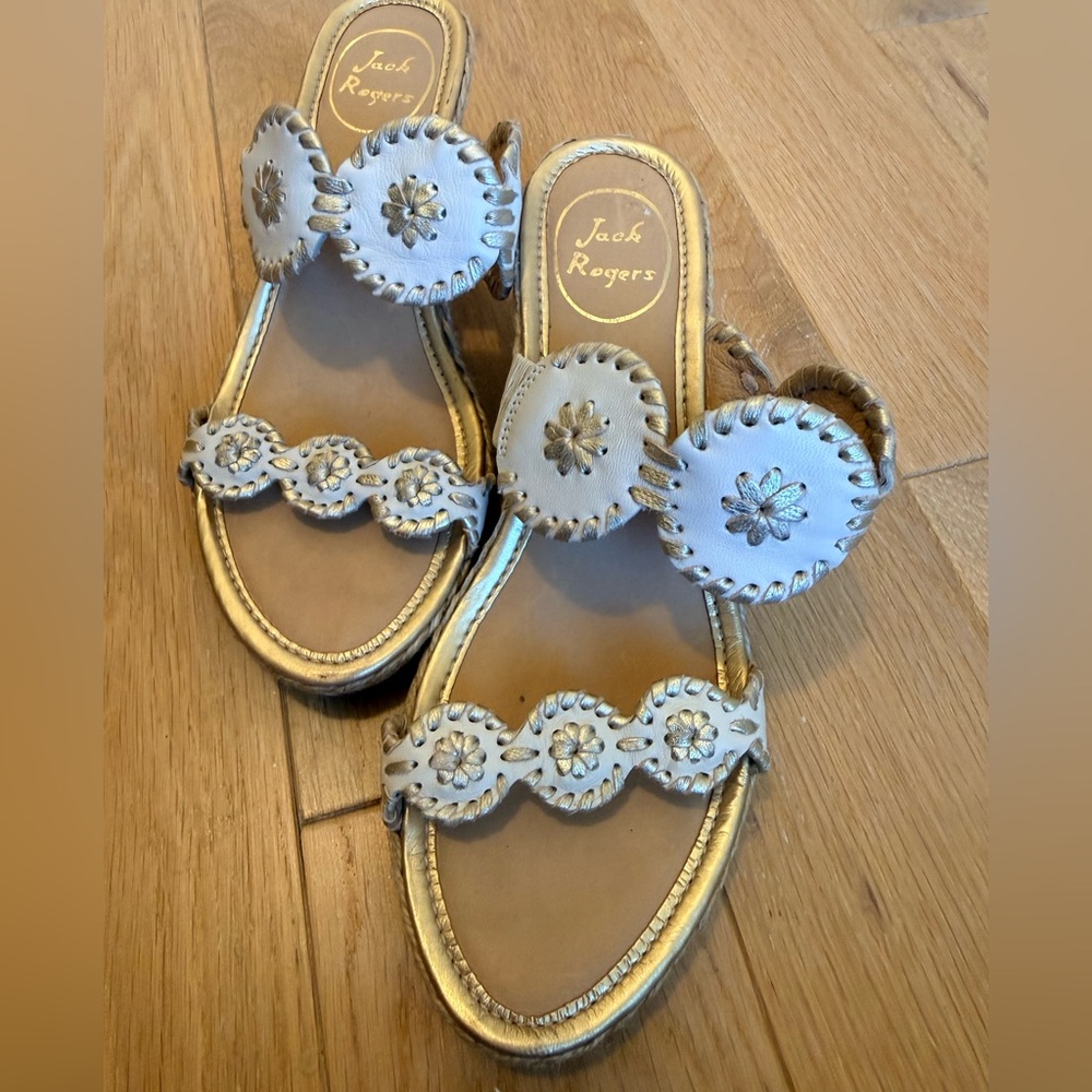Jack Rogers Women's Cream and Gold Shelby Sandals - Picture 8 of 12